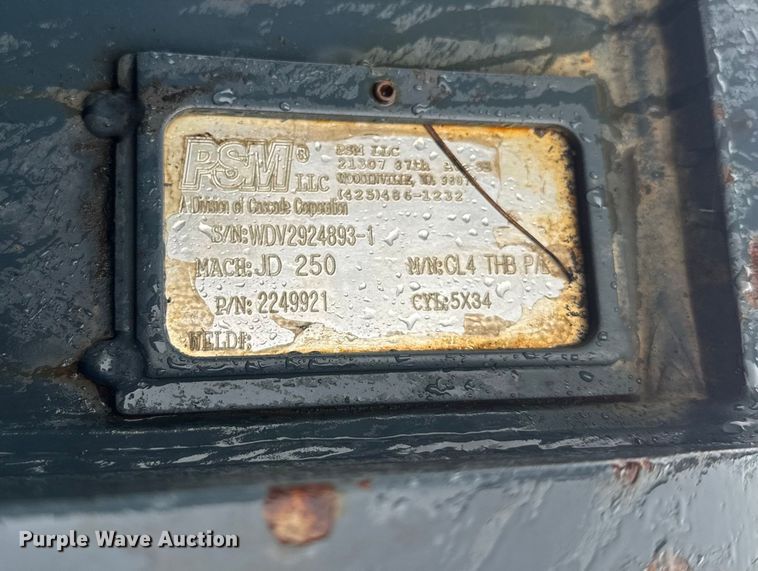 image for item EH5396 2022 John Deere 250G LC excavator