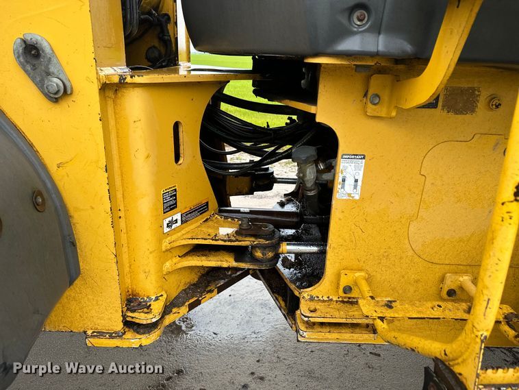 image for item EH5398 2006 John Deere  544J wheel loader