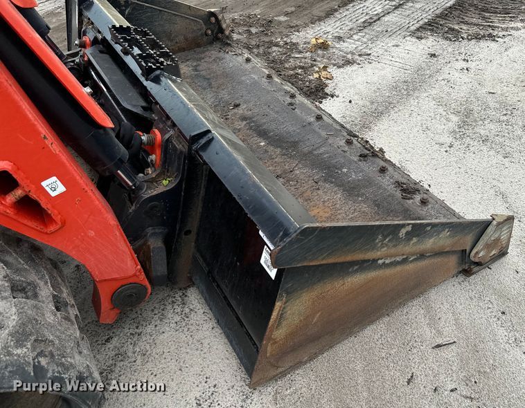 image for item EH5418 2021 Kubota SVL97-2 tracked skid steer loader