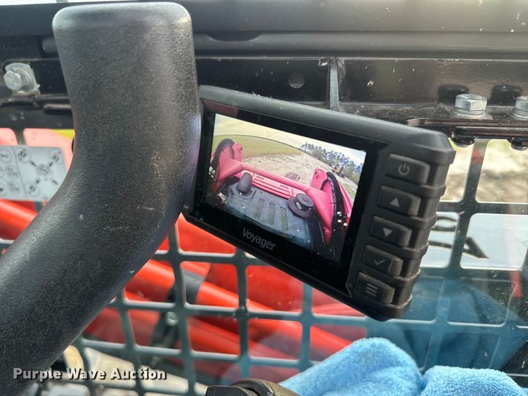 image for item EH5418 2021 Kubota SVL97-2 tracked skid steer loader