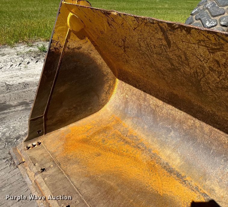 image for item EH5423 2014 John Deere 624K wheel loader