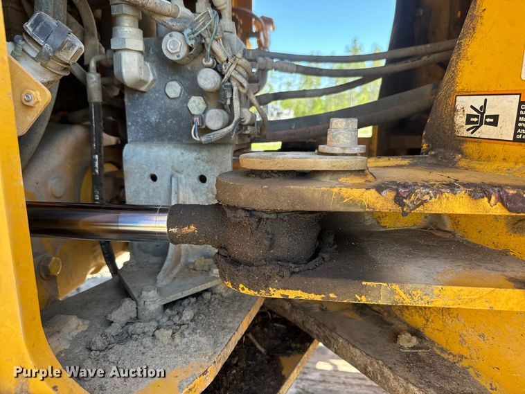 image for item EH5423 2014 John Deere 624K wheel loader