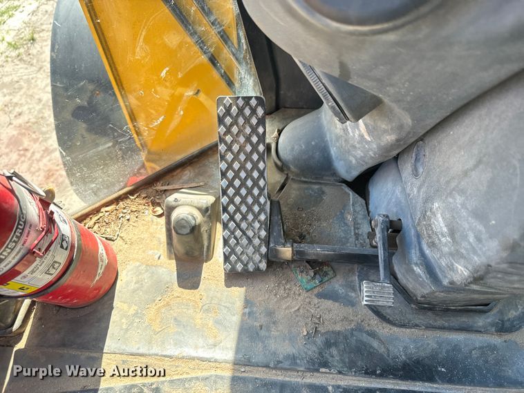 image for item EH5423 2014 John Deere 624K wheel loader