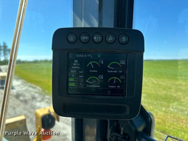 image for item EH5423 2014 John Deere 624K wheel loader