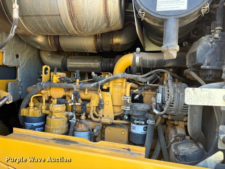 image for item EH5423 2014 John Deere 624K wheel loader