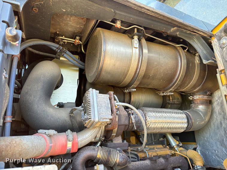 image for item EH5423 2014 John Deere 624K wheel loader