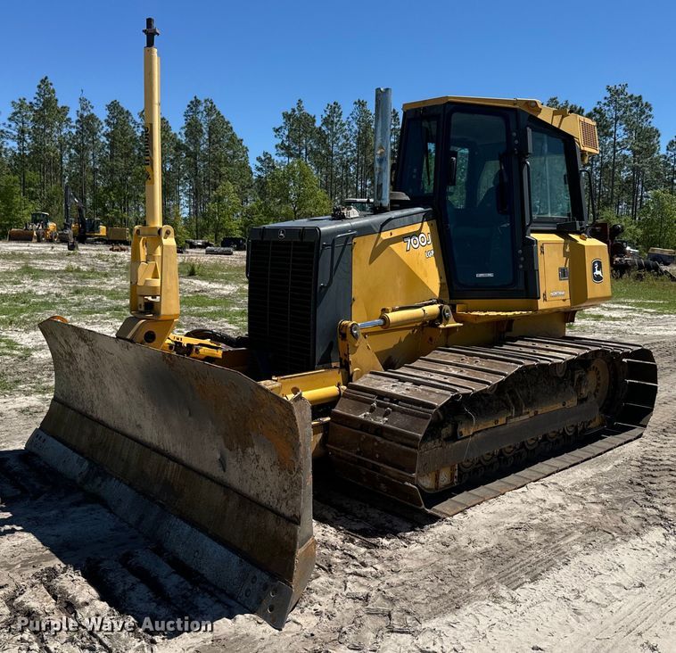 image for item EH5425 2012 John Deere  700J LGP dozer