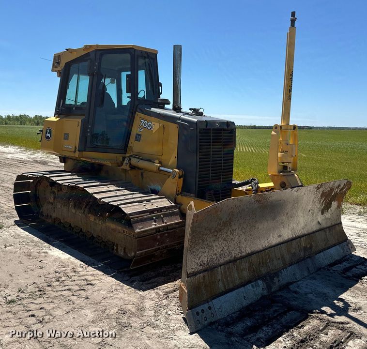 image for item EH5425 2012 John Deere  700J LGP dozer