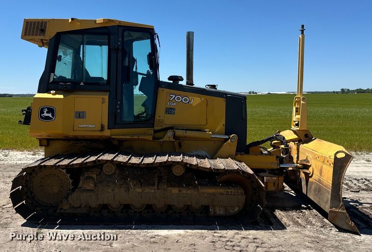 image for item EH5425 2012 John Deere  700J LGP dozer