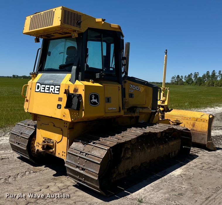 image for item EH5425 2012 John Deere  700J LGP dozer