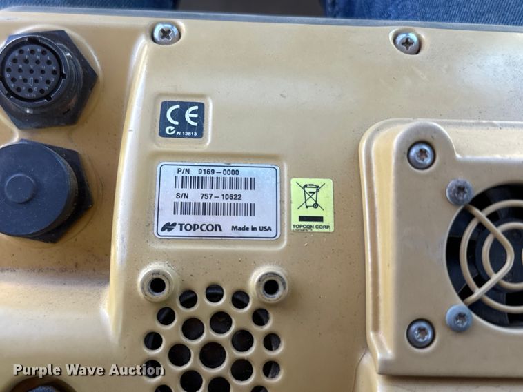 image for item EH5425 2012 John Deere  700J LGP dozer