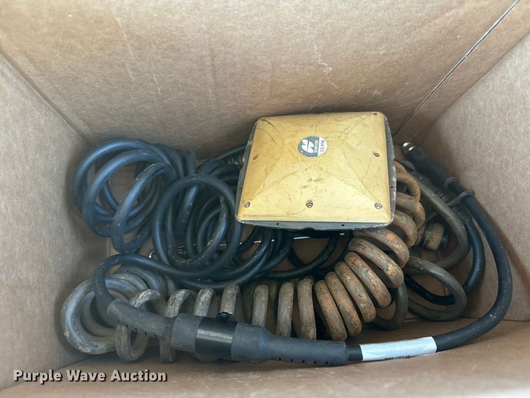 image for item EH5425 2012 John Deere  700J LGP dozer