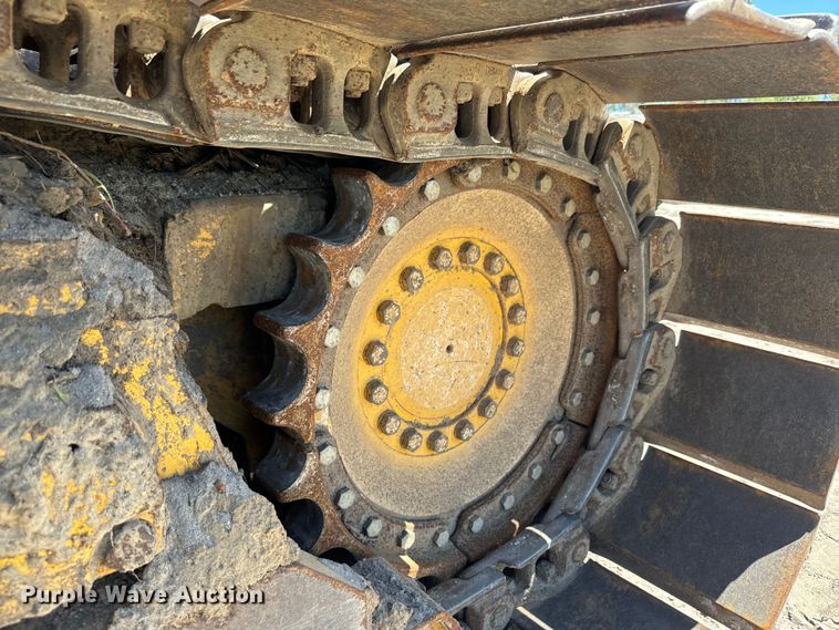 image for item EH5425 2012 John Deere  700J LGP dozer