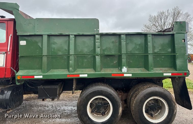 image for item EH5488 1976 Ford NT8000 dump truck