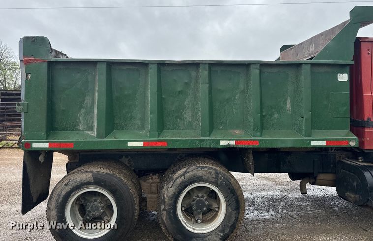 image for item EH5488 1976 Ford NT8000 dump truck
