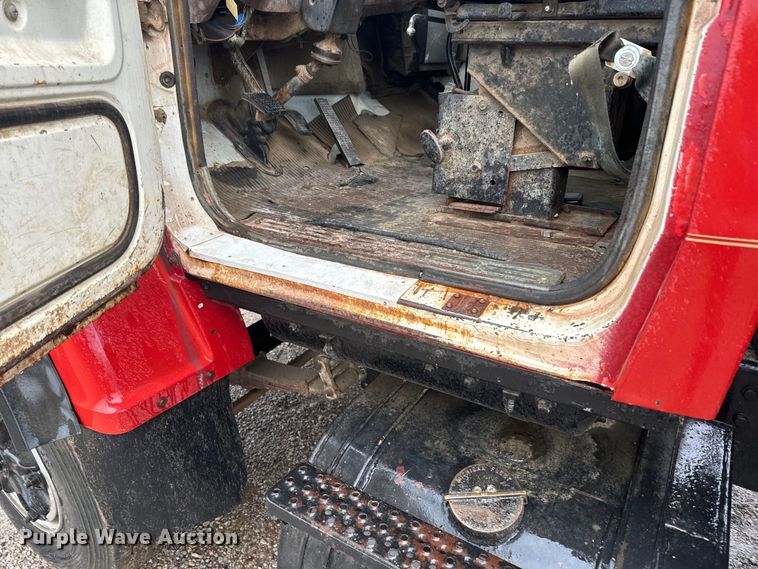 image for item EH5488 1976 Ford NT8000 dump truck