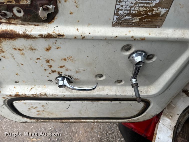 image for item EH5488 1976 Ford NT8000 dump truck