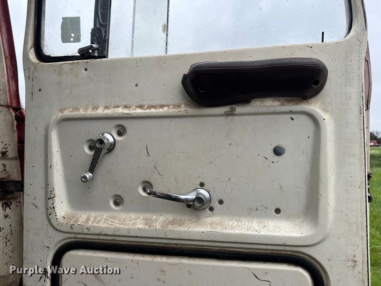 image for item EH5488 1976 Ford NT8000 dump truck