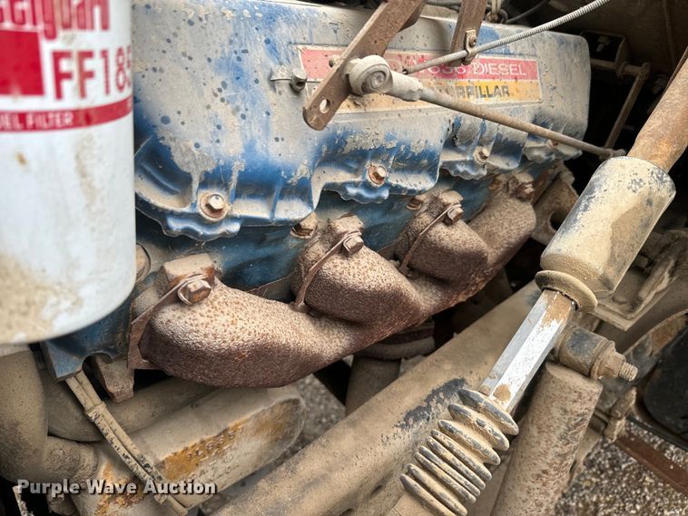 image for item EH5488 1976 Ford NT8000 dump truck