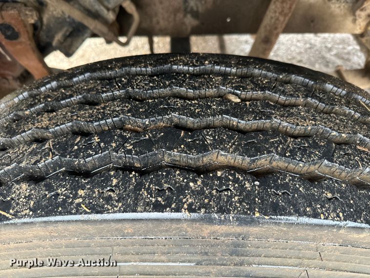 image for item EH5488 1976 Ford NT8000 dump truck