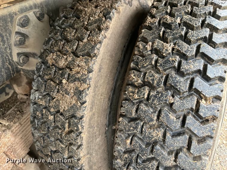 image for item EH5488 1976 Ford NT8000 dump truck