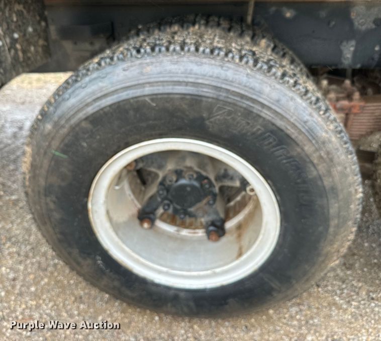 image for item EH5488 1976 Ford NT8000 dump truck