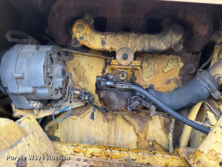 image for item EH5489 Allis Chalmers 630 forklift