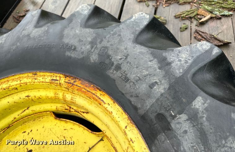 image for item EH5489 Allis Chalmers 630 forklift