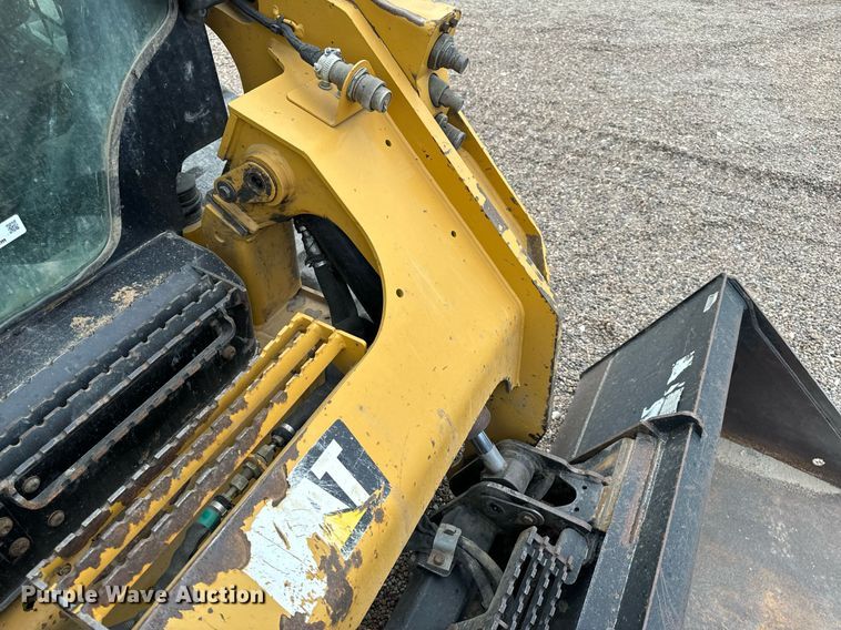 image for item EH6673 2017 Caterpillar 289D tracked skid steer loader