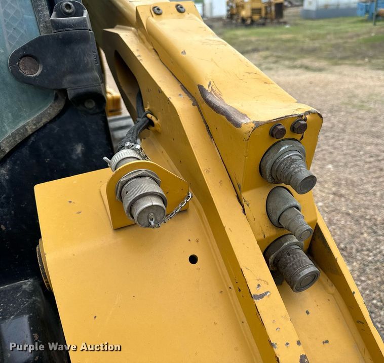 image for item EH6673 2017 Caterpillar 289D tracked skid steer loader