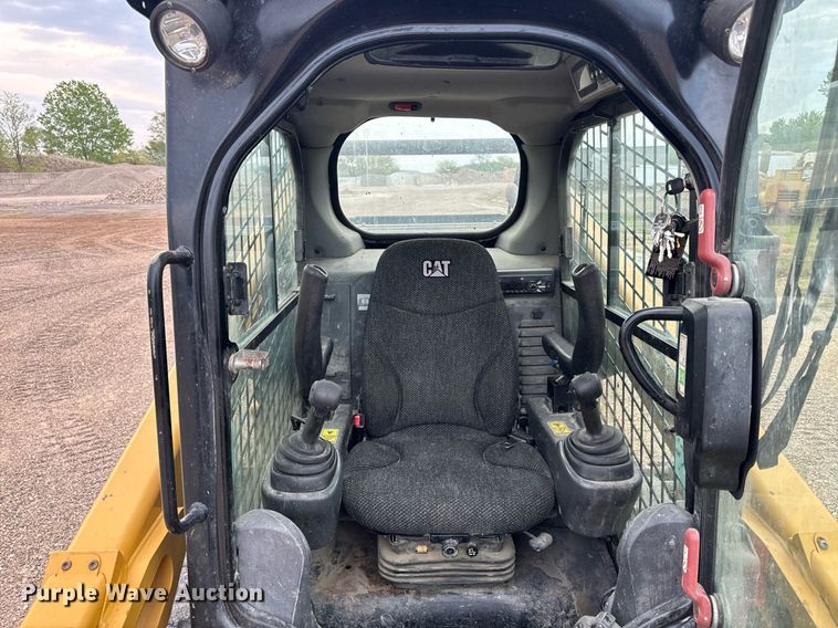 image for item EH6673 2017 Caterpillar 289D tracked skid steer loader