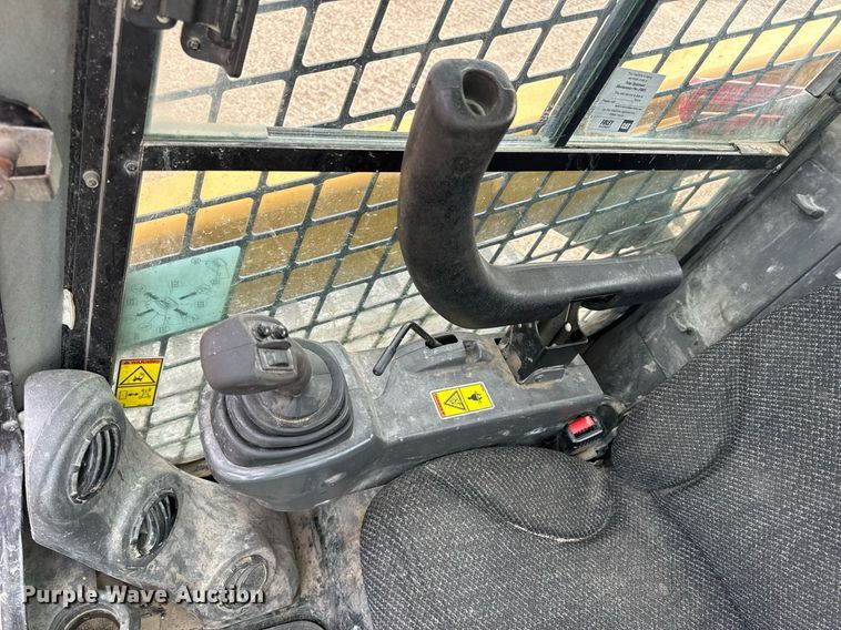 image for item EH6673 2017 Caterpillar 289D tracked skid steer loader