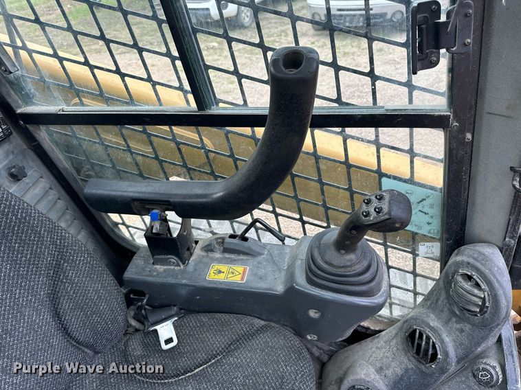 image for item EH6673 2017 Caterpillar 289D tracked skid steer loader