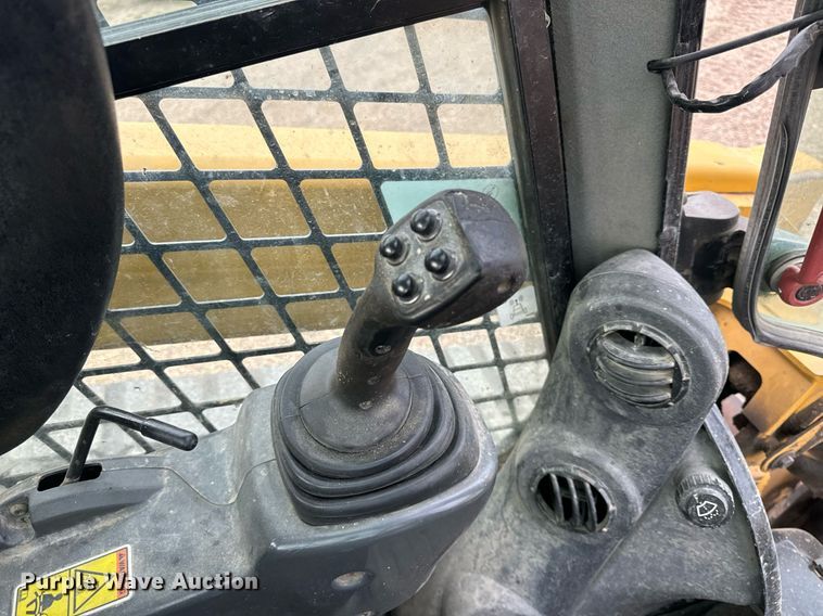 image for item EH6673 2017 Caterpillar 289D tracked skid steer loader