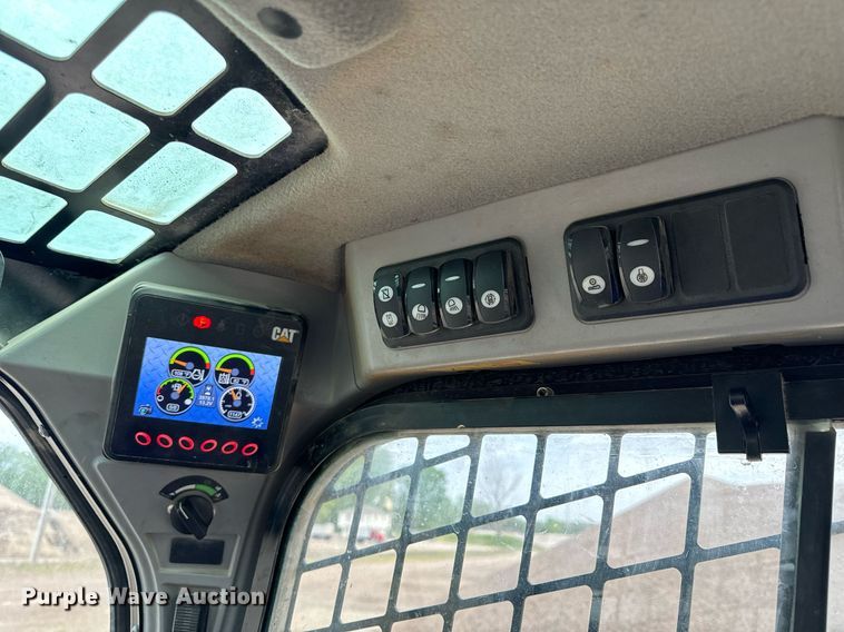 image for item EH6673 2017 Caterpillar 289D tracked skid steer loader