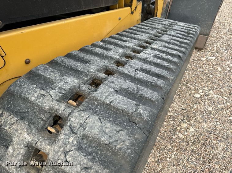 image for item EH6673 2017 Caterpillar 289D tracked skid steer loader