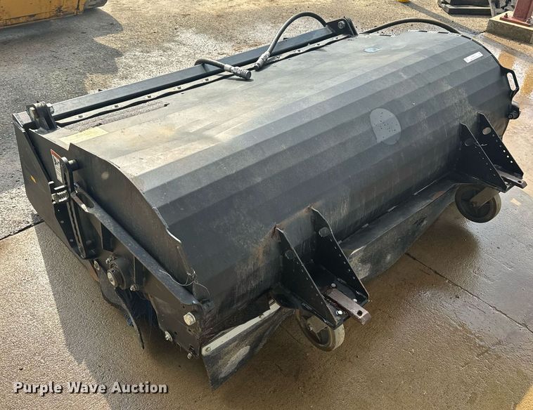 image for item EH6679 Quick Attach skid steer broom