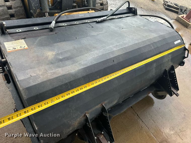 image for item EH6679 Quick Attach skid steer broom