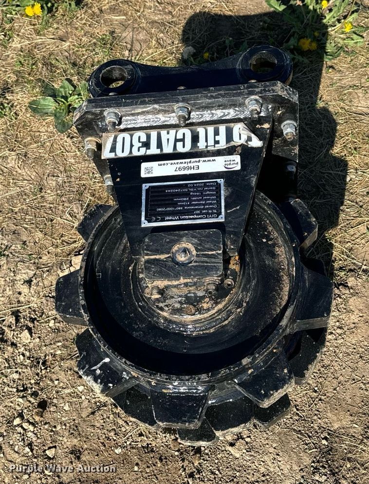 image for item EH6697 2024 GIYI excavator compaction wheel