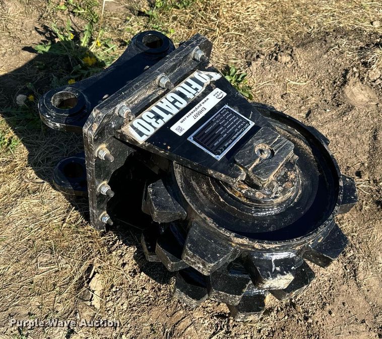 image for item EH6697 2024 GIYI excavator compaction wheel