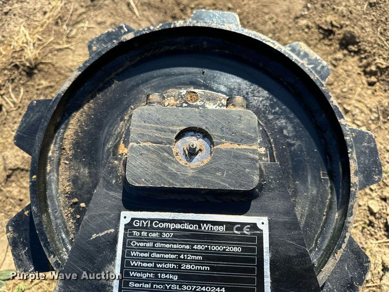 image for item EH6697 2024 GIYI excavator compaction wheel