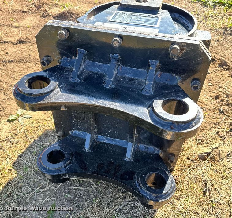 image for item EH6697 2024 GIYI excavator compaction wheel