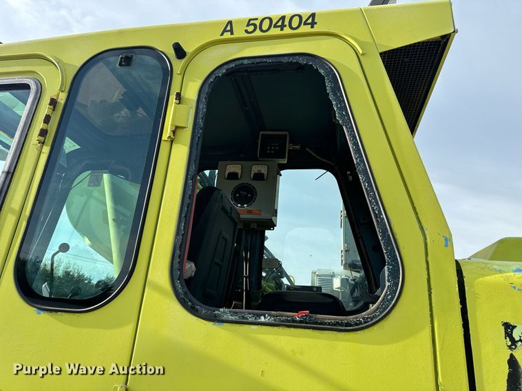 image for item EH6713 2003 Atlas 1604KZW wheeled excavator