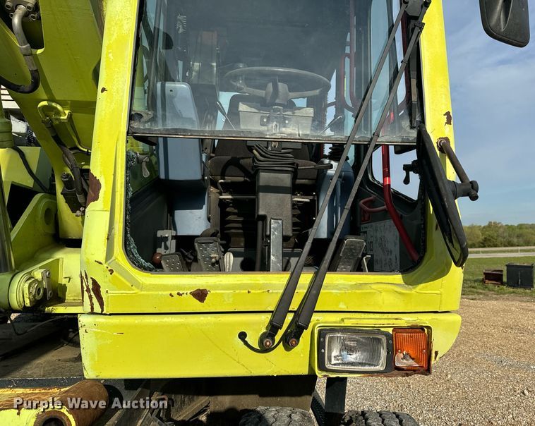 image for item EH6713 2003 Atlas 1604KZW wheeled excavator