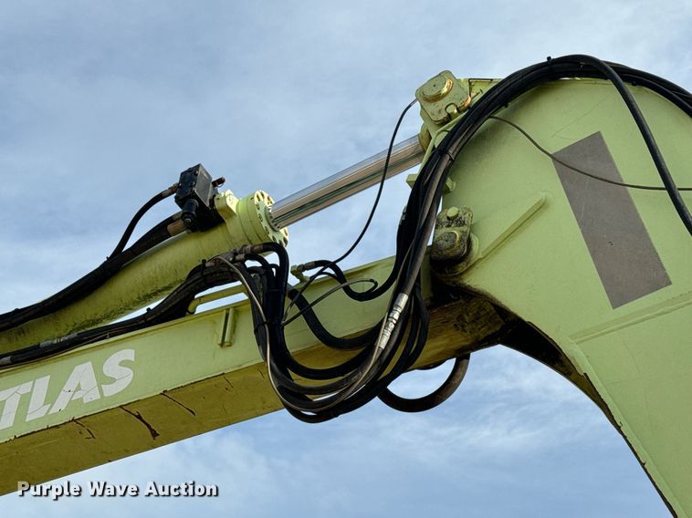image for item EH6713 2003 Atlas 1604KZW wheeled excavator
