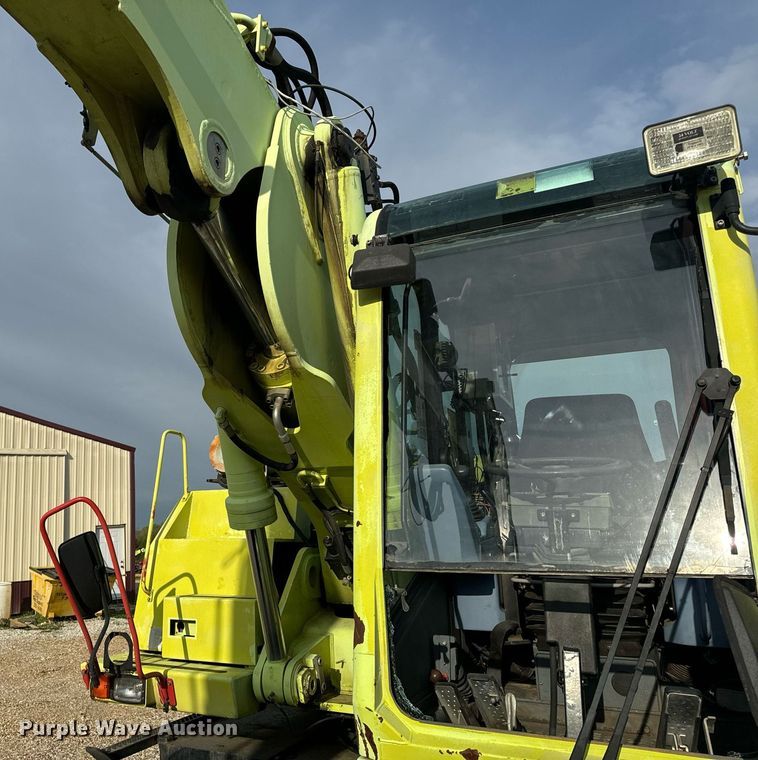 image for item EH6713 2003 Atlas 1604KZW wheeled excavator