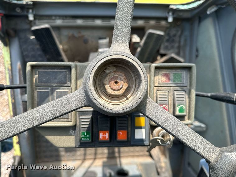 image for item EH6713 2003 Atlas 1604KZW wheeled excavator