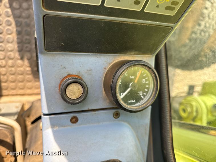 image for item EH6713 2003 Atlas 1604KZW wheeled excavator