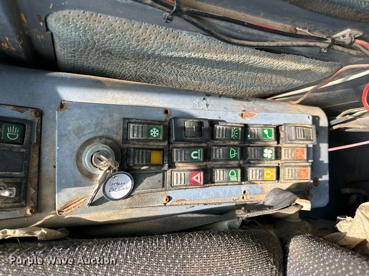 image for item EH6713 2003 Atlas 1604KZW wheeled excavator