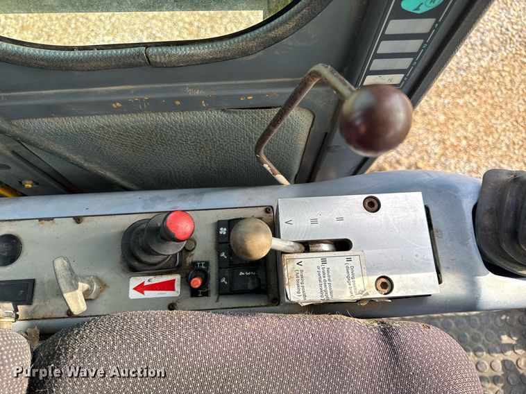 image for item EH6713 2003 Atlas 1604KZW wheeled excavator